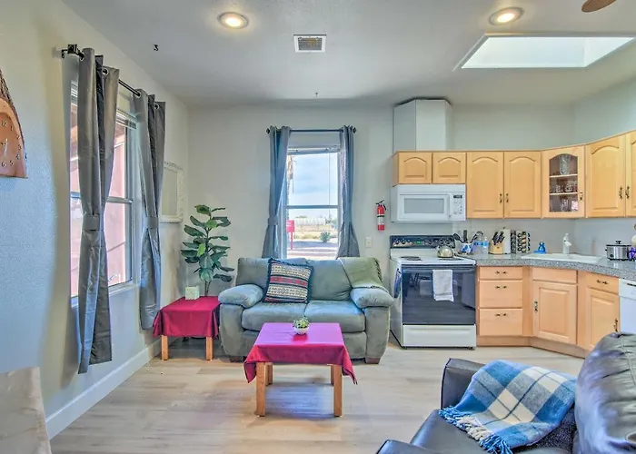Rejuvenating Retreat W/ Ideal Location! Eloy