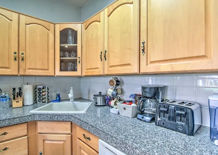 Rejuvenating Retreat W/ Ideal Location!